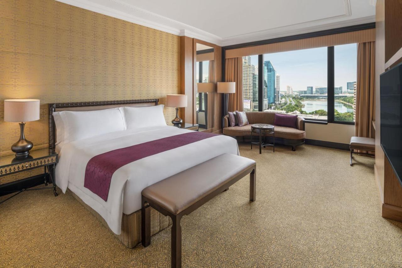جناح فاخر بسرير كينغ